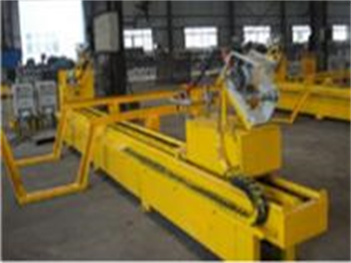 灯塔网架杆件自动焊机