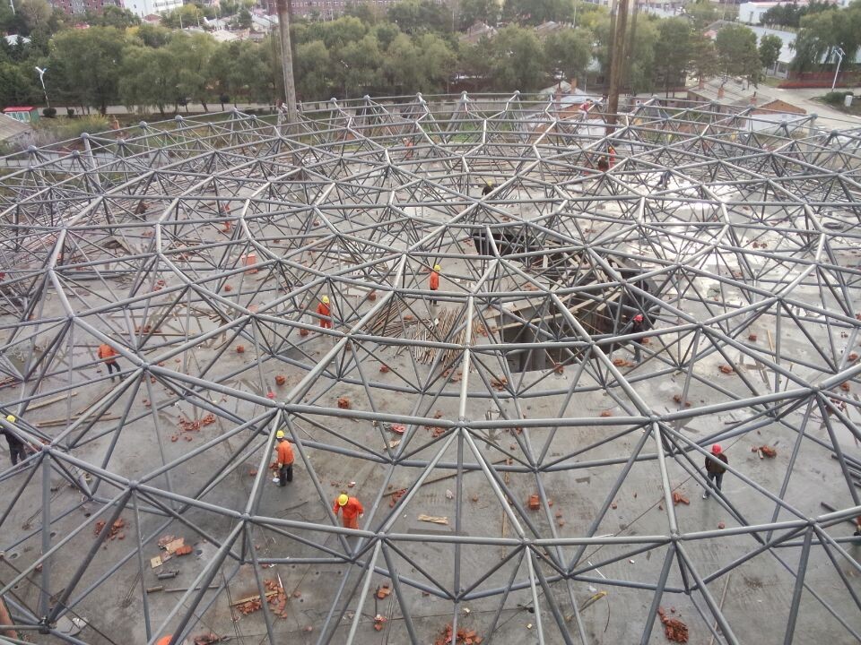 灯塔全民健身中心网架